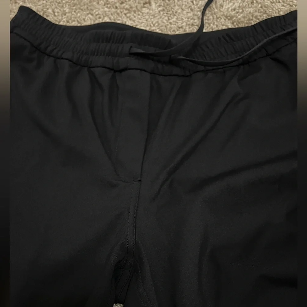 Lululemon joggers
